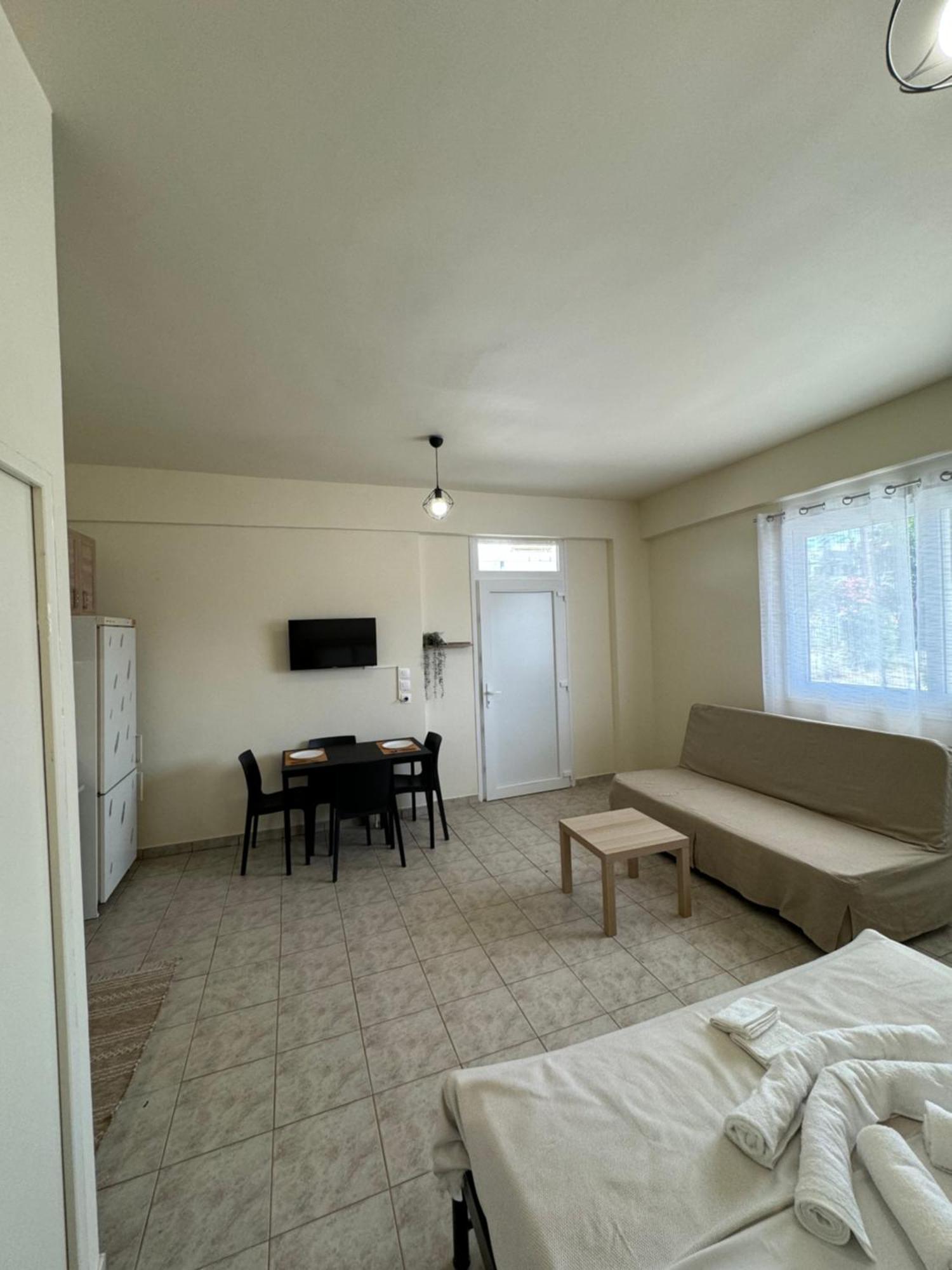 Airpoint Apartments อาร์เตมีดา ภายนอก รูปภาพ
