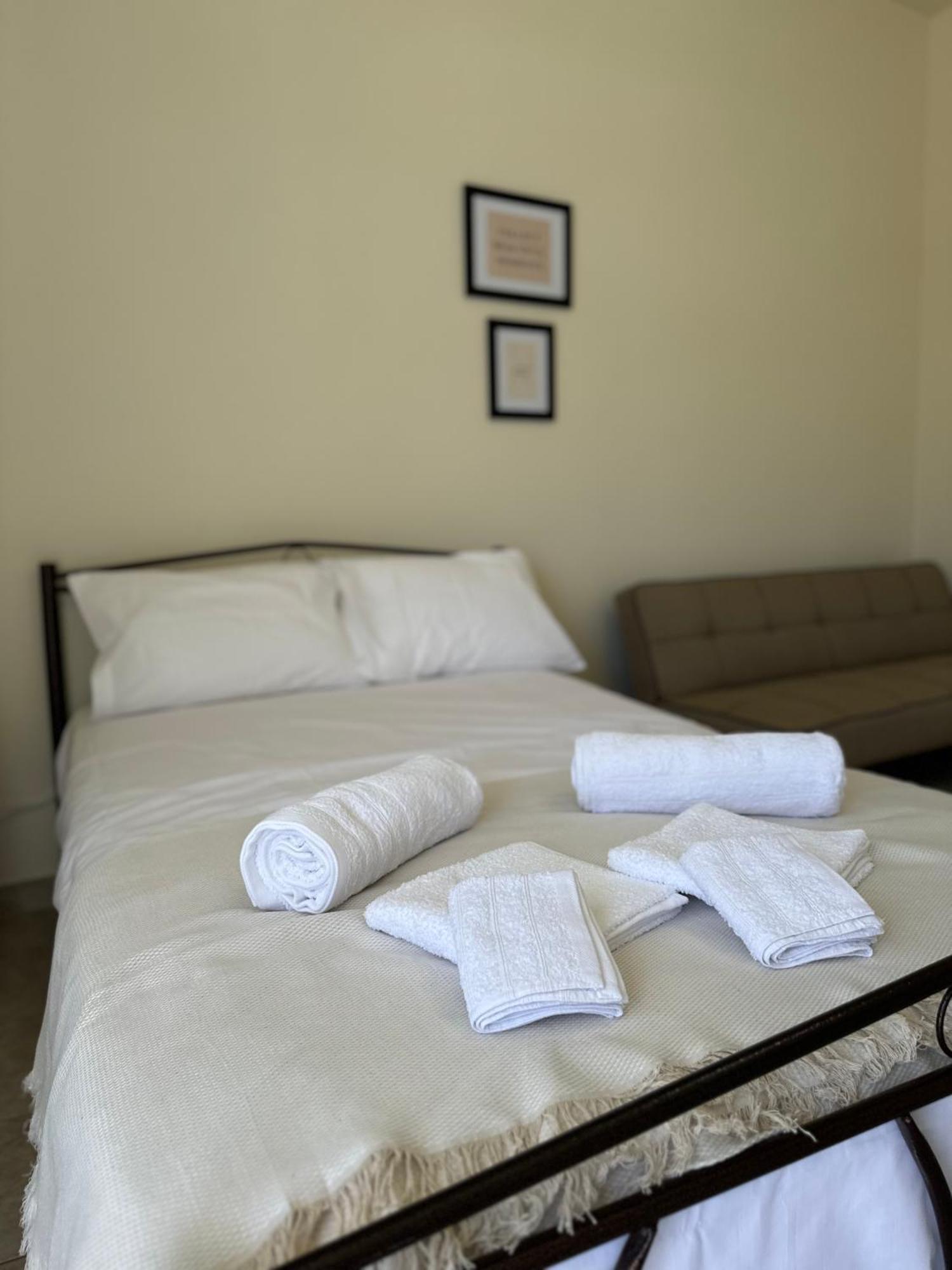 Airpoint Apartments อาร์เตมีดา ภายนอก รูปภาพ